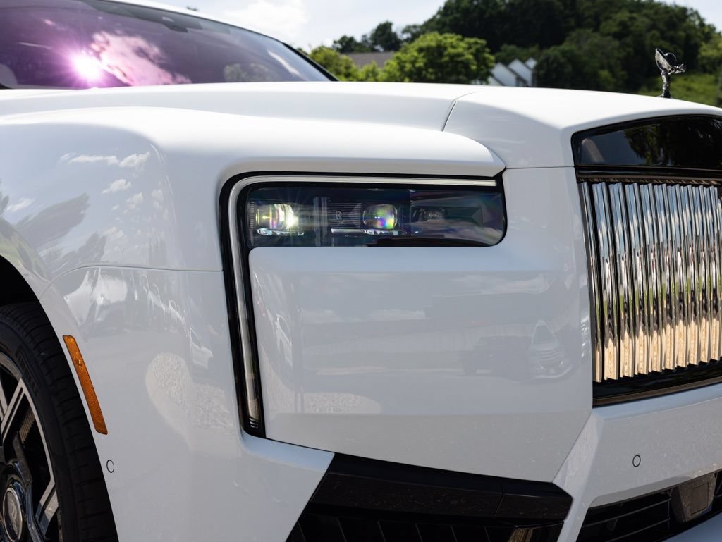 New 2027 Rolls-Royce Cullinan Black Badge AWD/4WD image 16