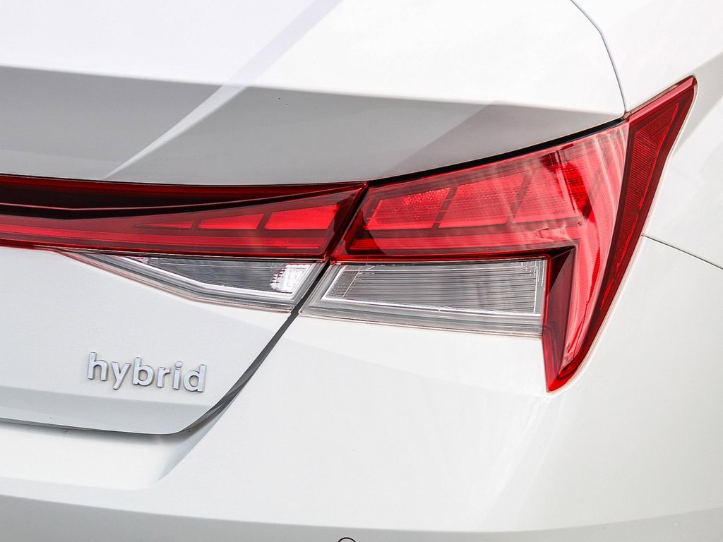 Used 2023 Hyundai Elantra Limited image 10