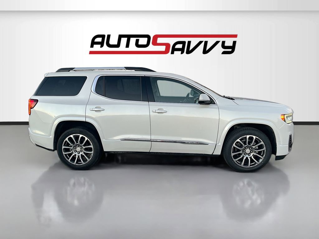 Used 2022 GMC Acadia Denali w/ Denali Technology Package image 8