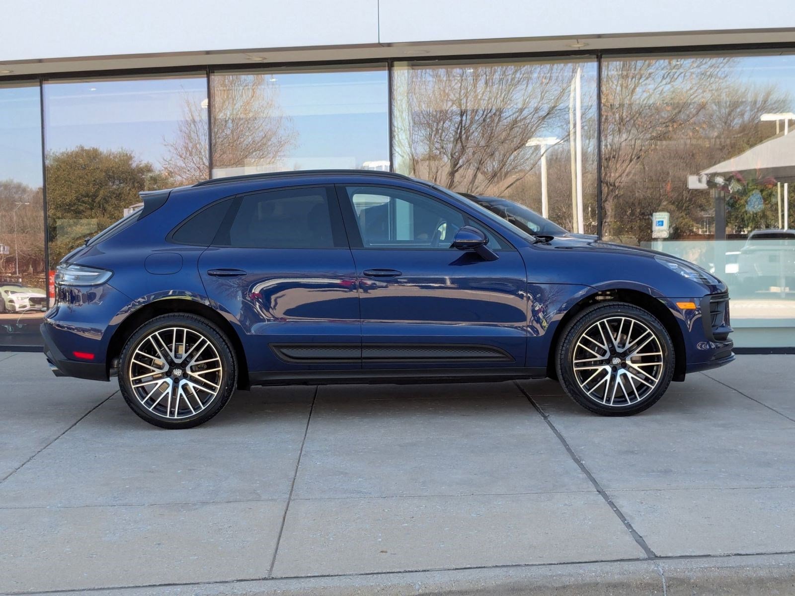 New 2026 Porsche Macan image 8