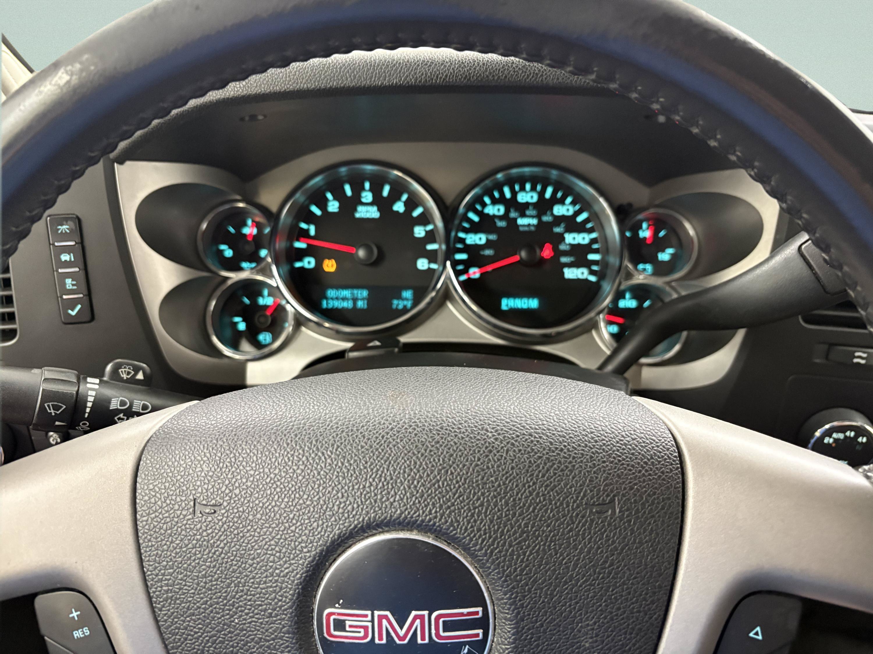 Used 2010 GMC Sierra 1500 SLE w/ Power Pack Plus AWD/4WD image 30