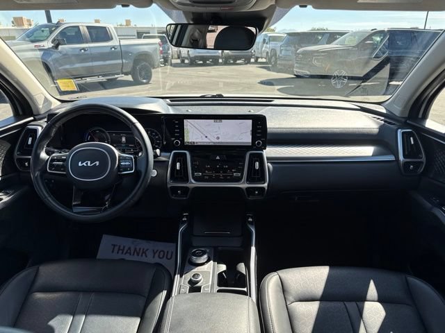 Used 2023 Kia Sorento EX AWD/4WD image 13