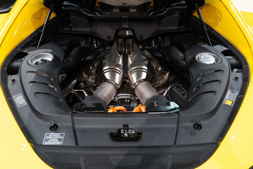 Used 2023 Ferrari 296 GTB RWD image 16