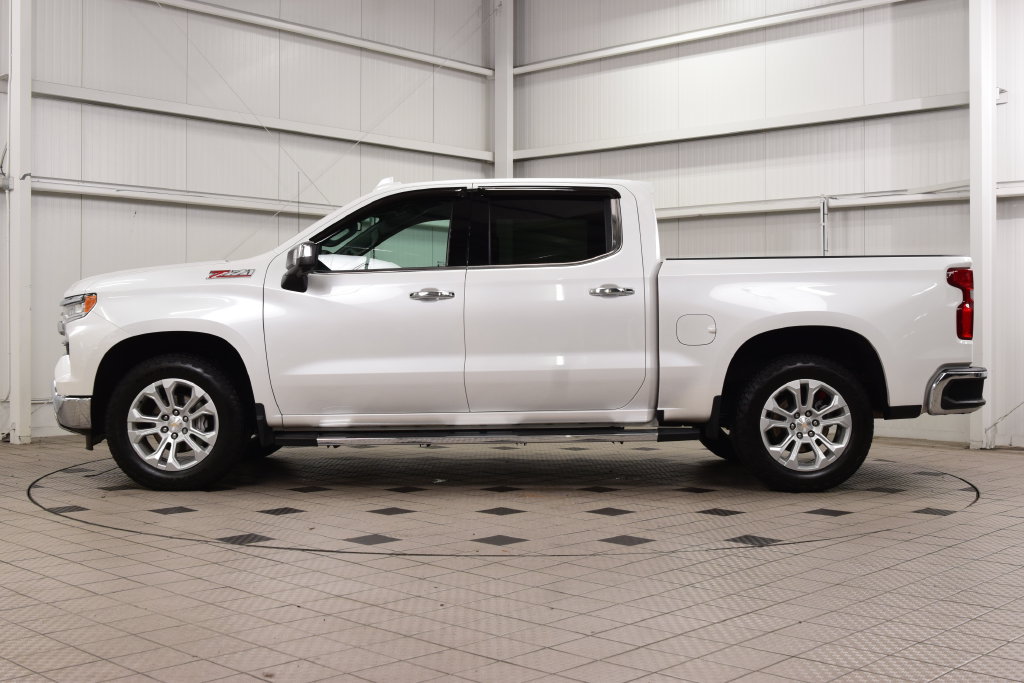 Used 2022 Chevrolet Silverado 1500 LTZ AWD/4WD image 4