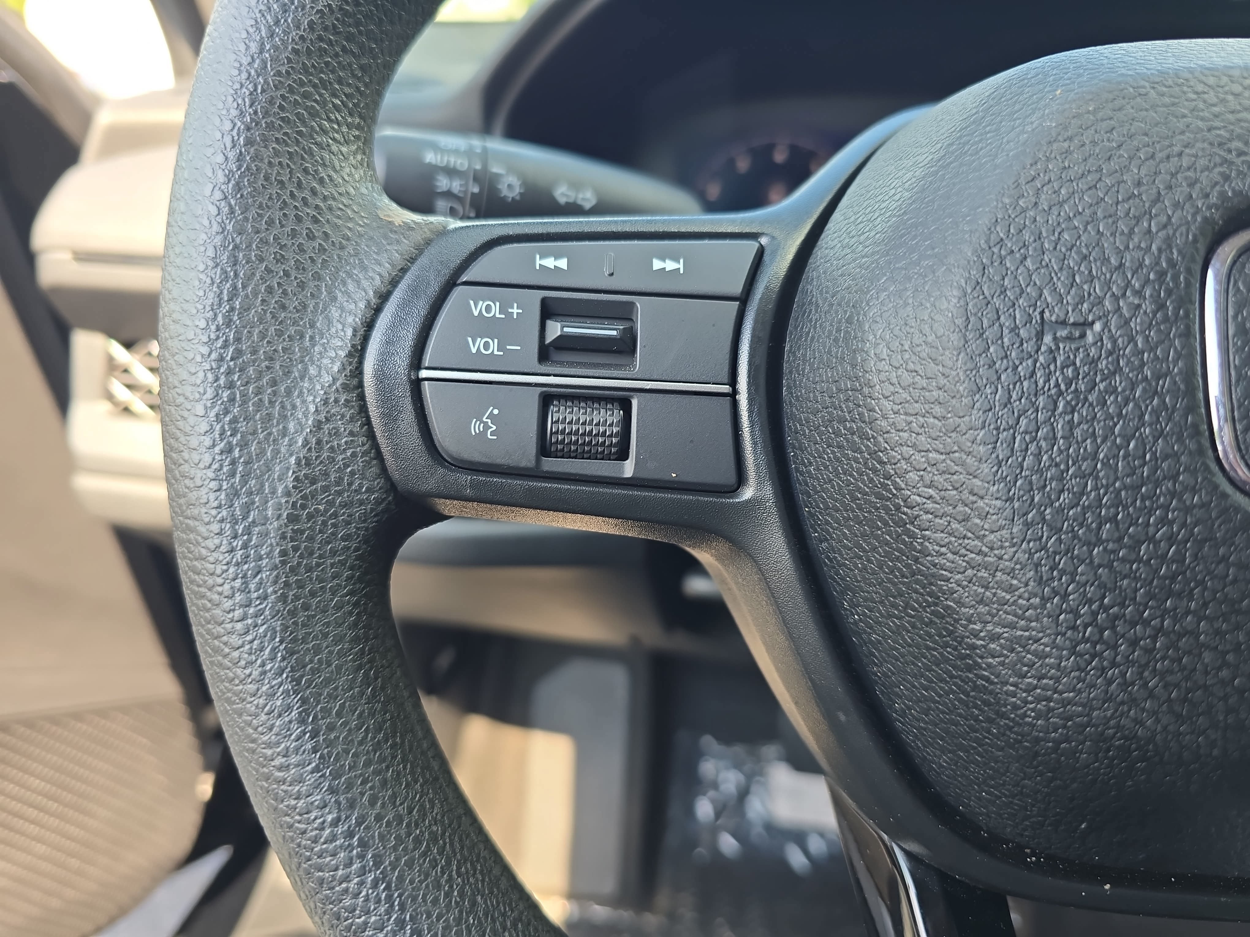 Certified 2025 Honda Accord SE image 16