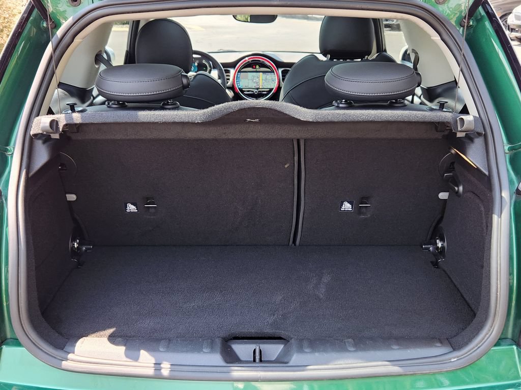 Used 2024 MINI Cooper SE FWD image 11