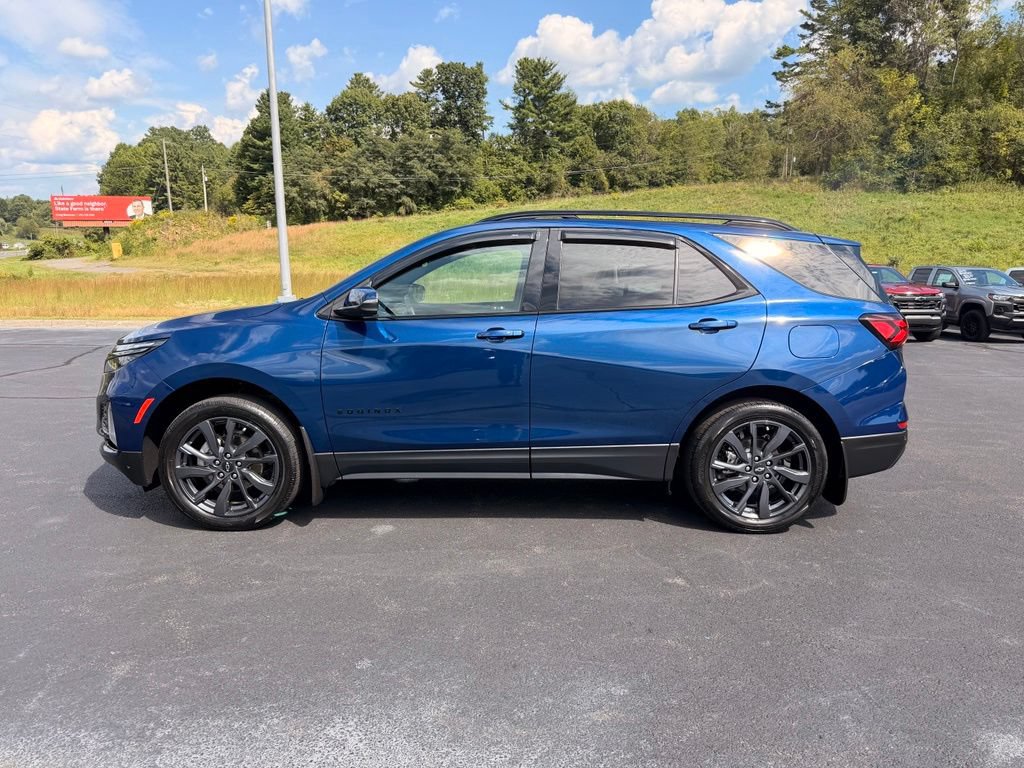 Used 2022 Chevrolet Equinox RS w/ Infotainment Package AWD/4WD image 5