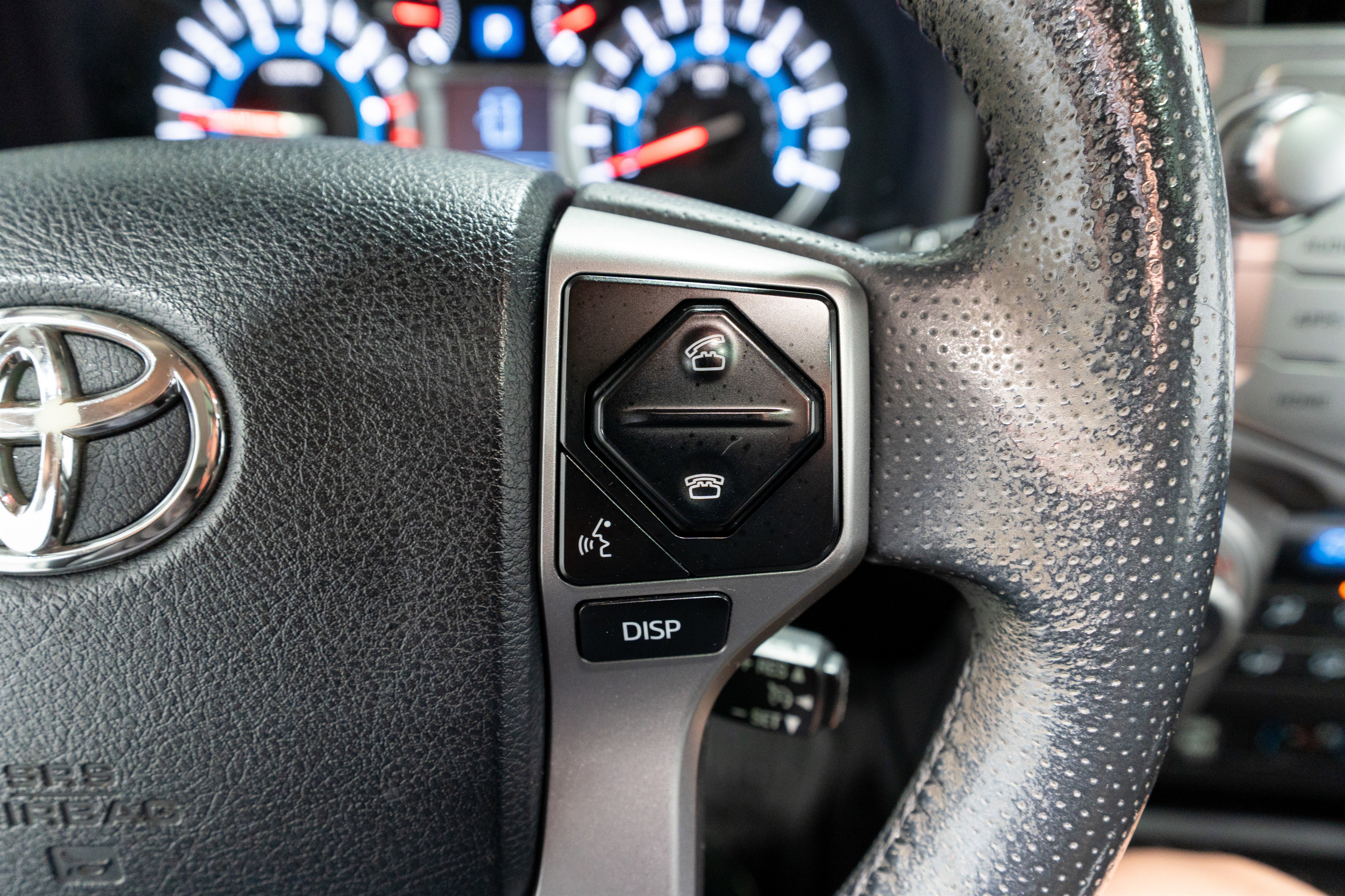 Used 2018 Toyota 4Runner Limited image 25