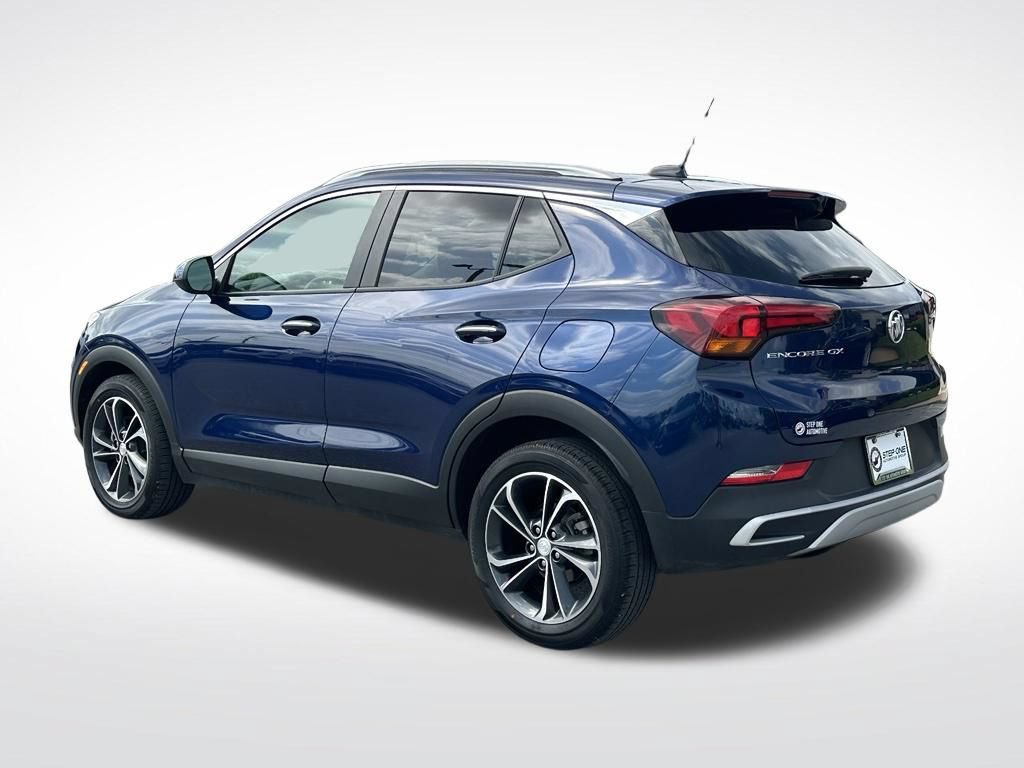 Used 2023 Buick Encore GX Select FWD image 4