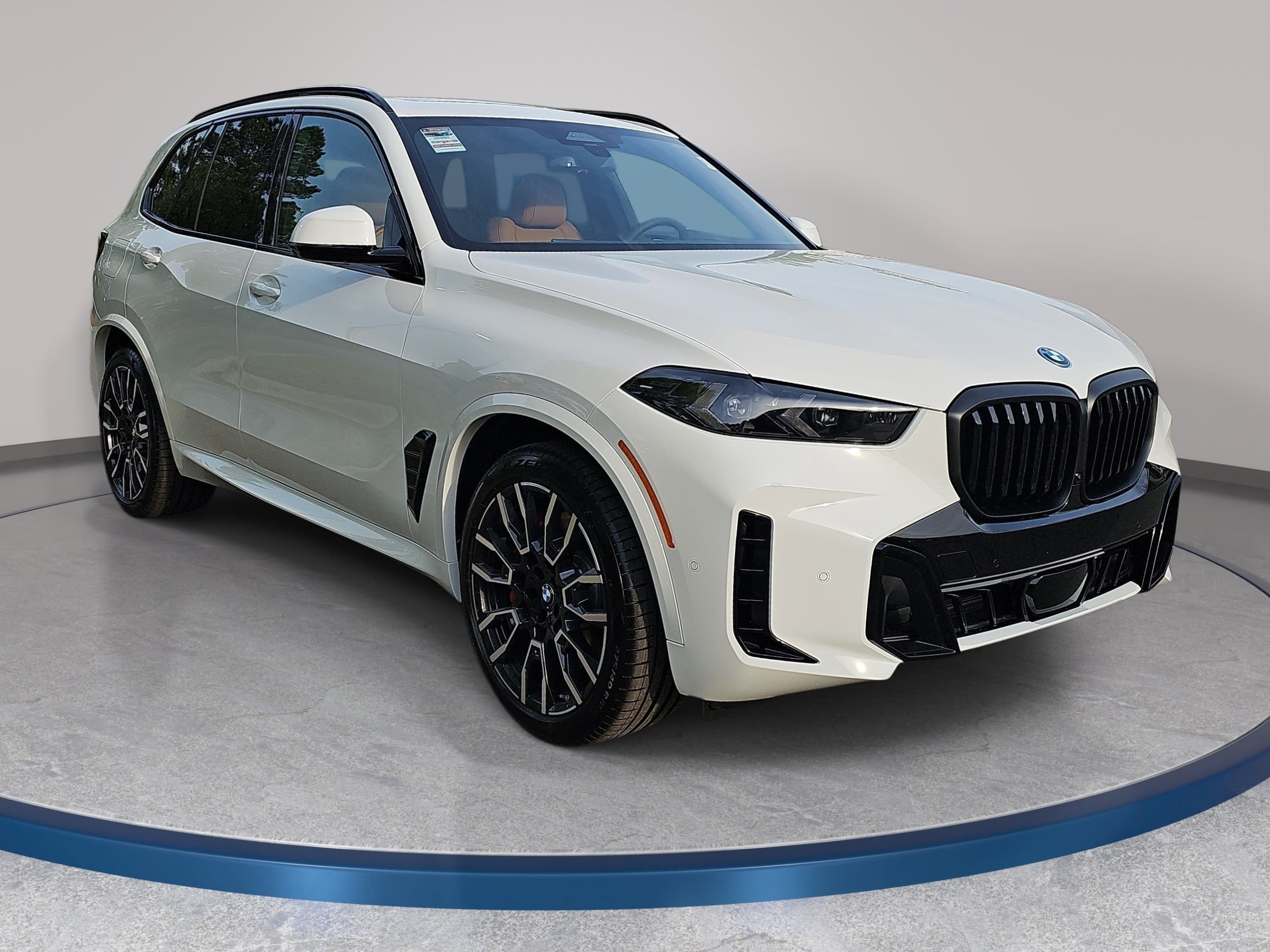 New 2026 BMW X5 xDrive50e w/ M Sport Package AWD/4WD image 3