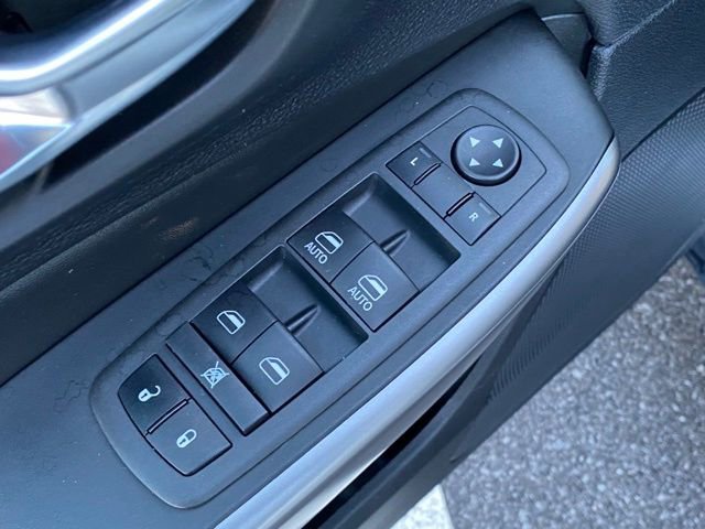 Used 2022 Jeep Cherokee Latitude Lux image 11