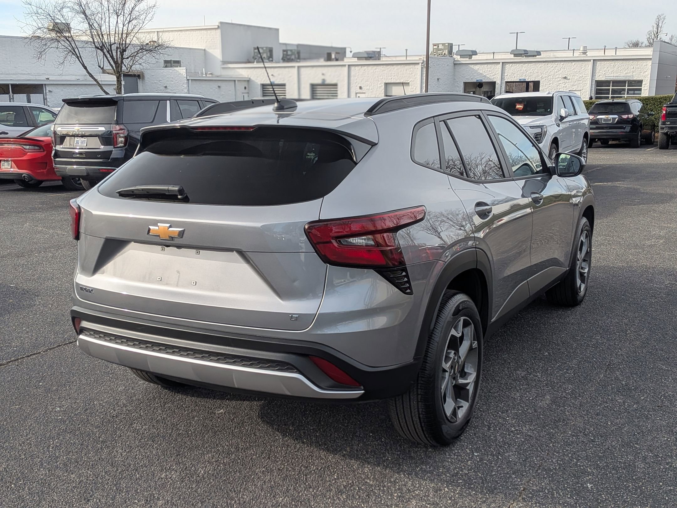Certified 2025 Chevrolet Trax LT w/ LT Convenience Package image 9