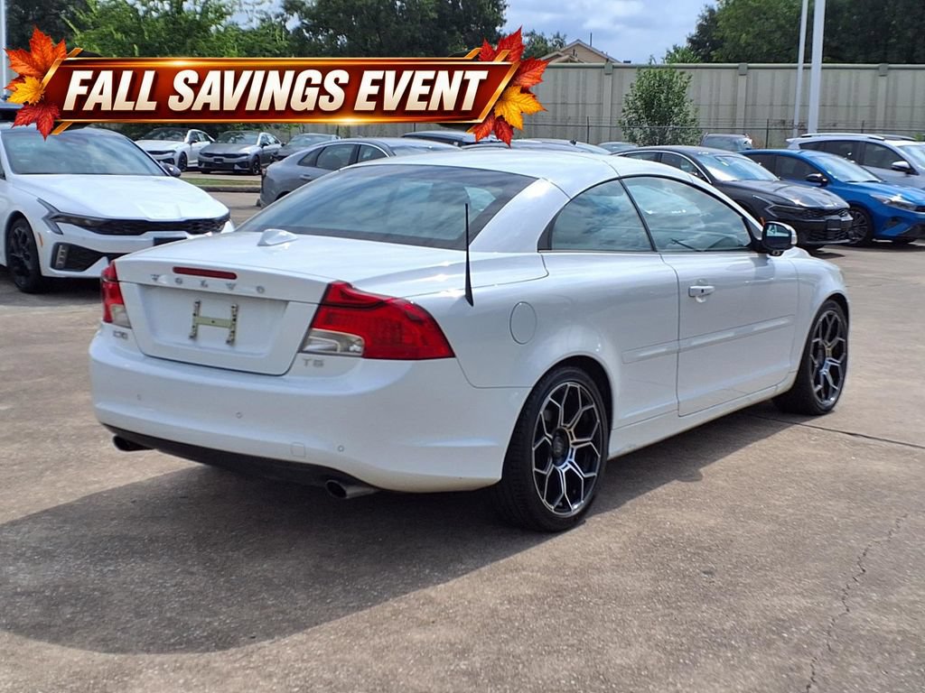 Used 2011 Volvo C70 T5 w/ Multimedia Pkg FWD image 4