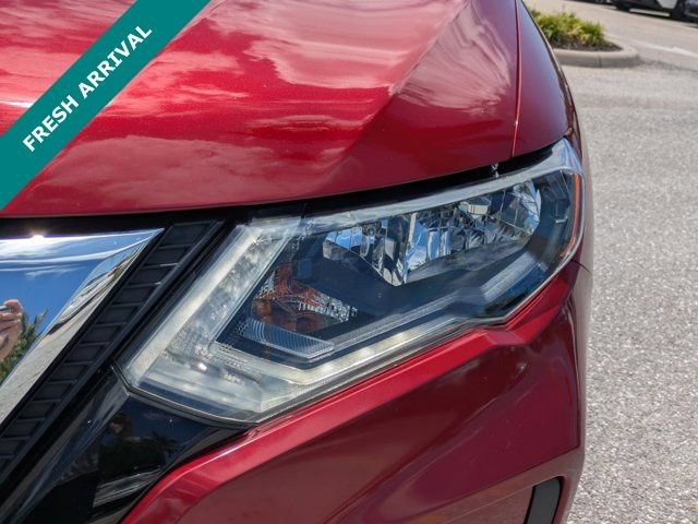Used 2019 Nissan Rogue SV AWD/4WD image 10