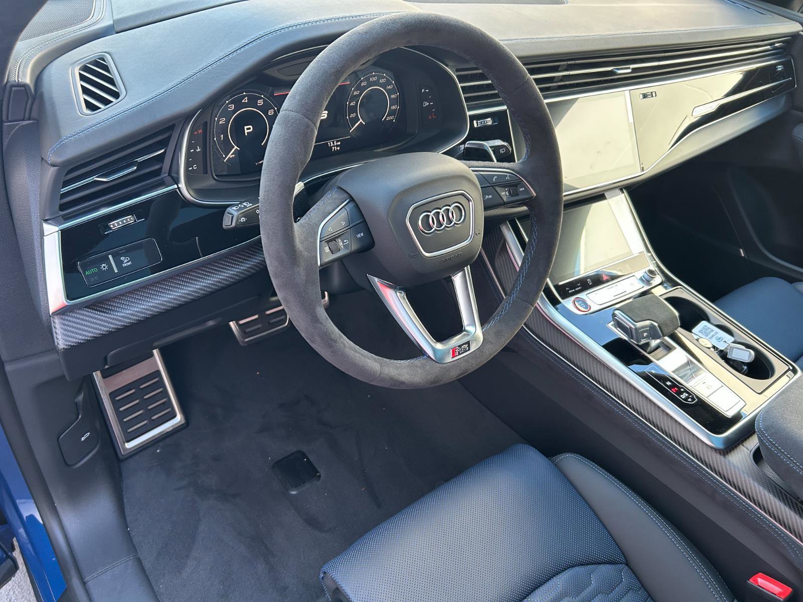 New 2026 Audi RS Q8 performance image 14