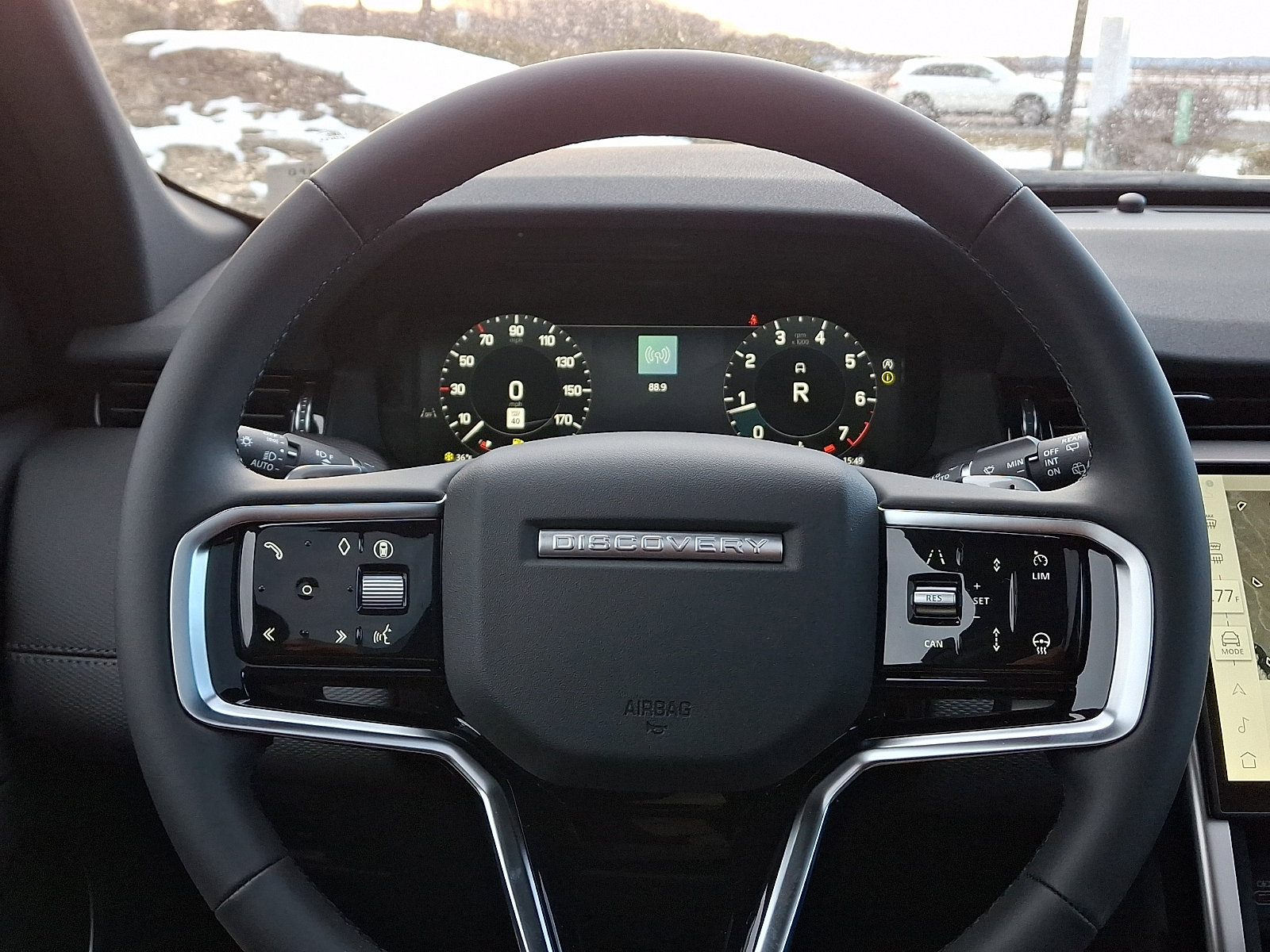 New 2026 Land Rover Discovery Sport Landmark image 17