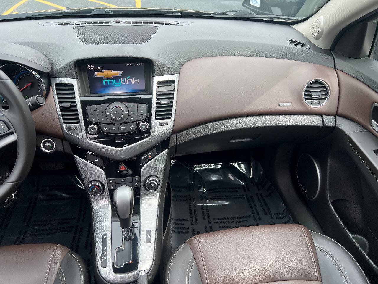 Used 2015 Chevrolet Cruze LTZ w/ Sun, Sound and Sport Package FWD image 31