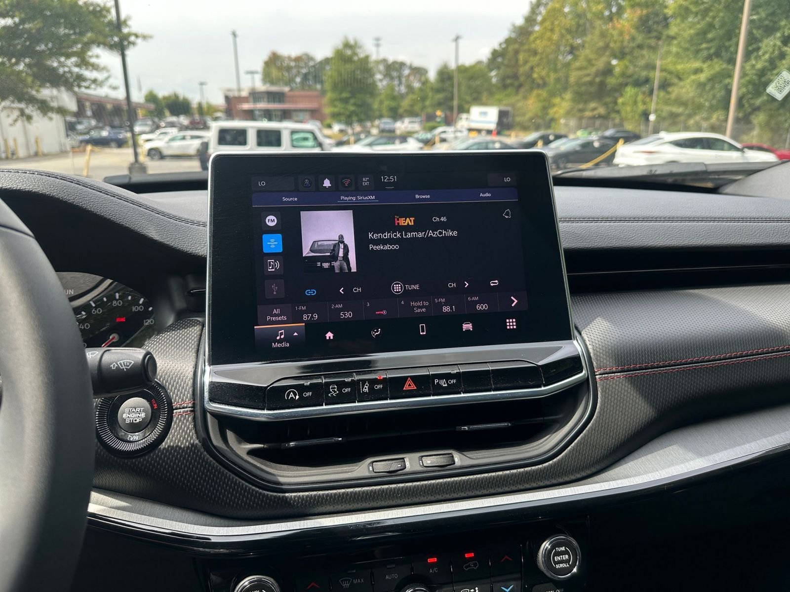 Used 2025 Jeep Compass Trailhawk image 21