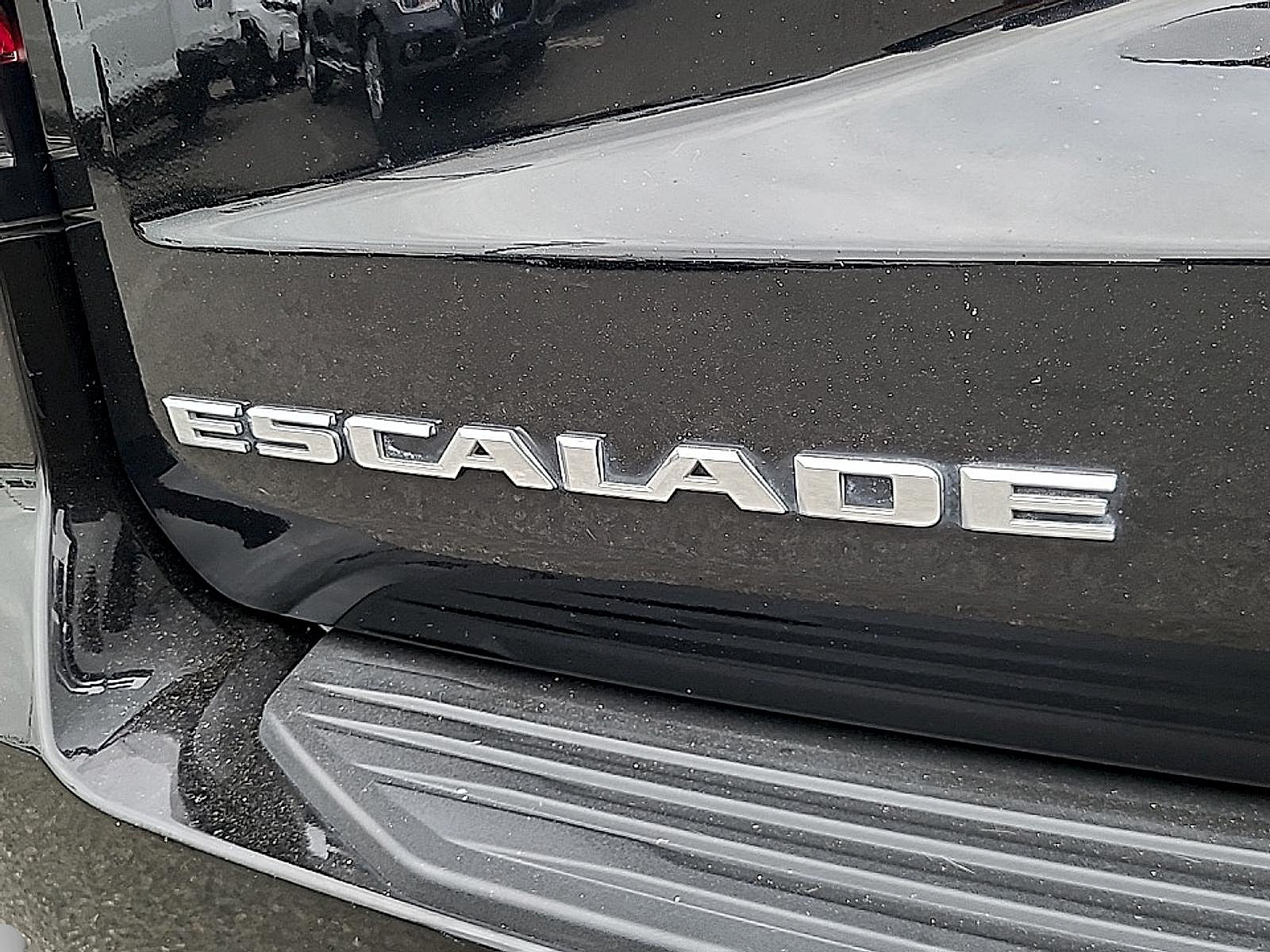 Used 2021 Cadillac Escalade Sport w/ Driver Assist Tech Package AWD/4WD image 37
