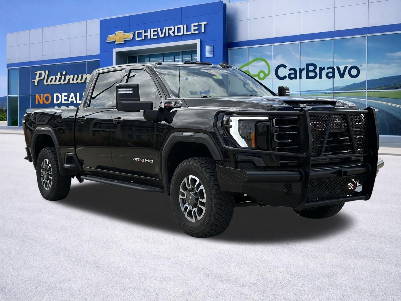 Used 2024 GMC Sierra 2500 AT4 w/ Max Trailering Package image 1