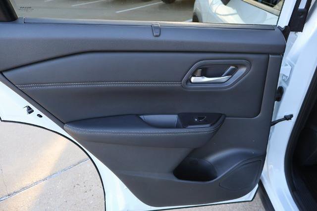 Certified 2024 Nissan Rogue SV w/ SV Premium Package image 13