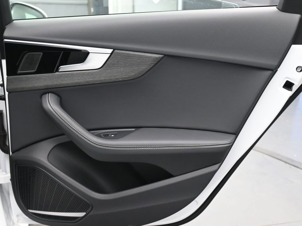 Used 2024 Audi A4 2.0T Premium Plus image 23