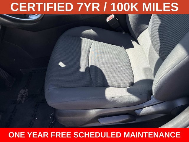 Used 2024 Toyota RAV4 LE AWD/4WD image 15
