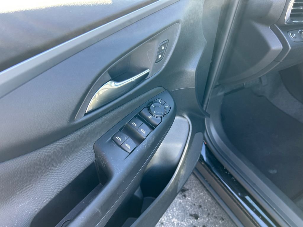 New 2026 Buick Envista Sport Touring FWD image 16