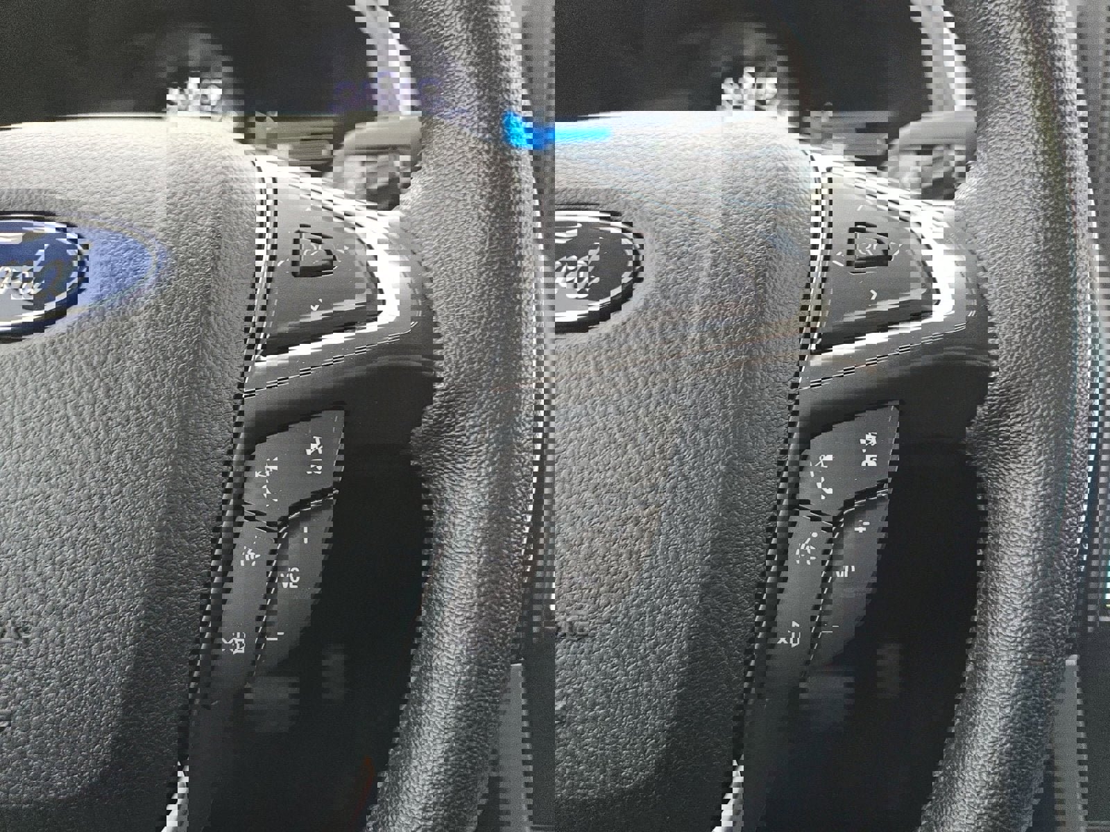 Certified 2022 Ford Edge SEL w/ Convenience Package image 15