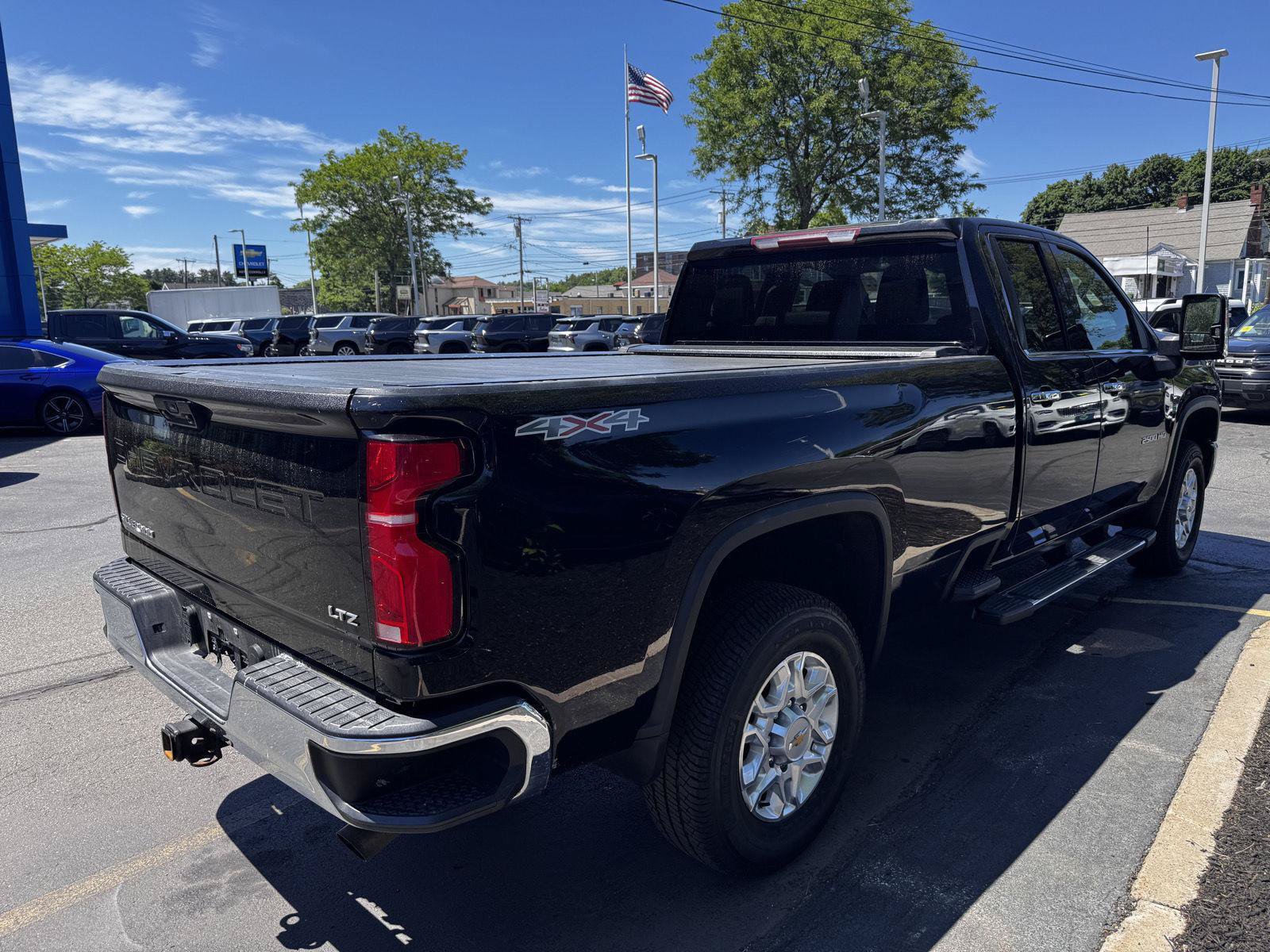 Certified 2024 Chevrolet Silverado 2500 LTZ w/ LTZ Convenience Package AWD/4WD image 6