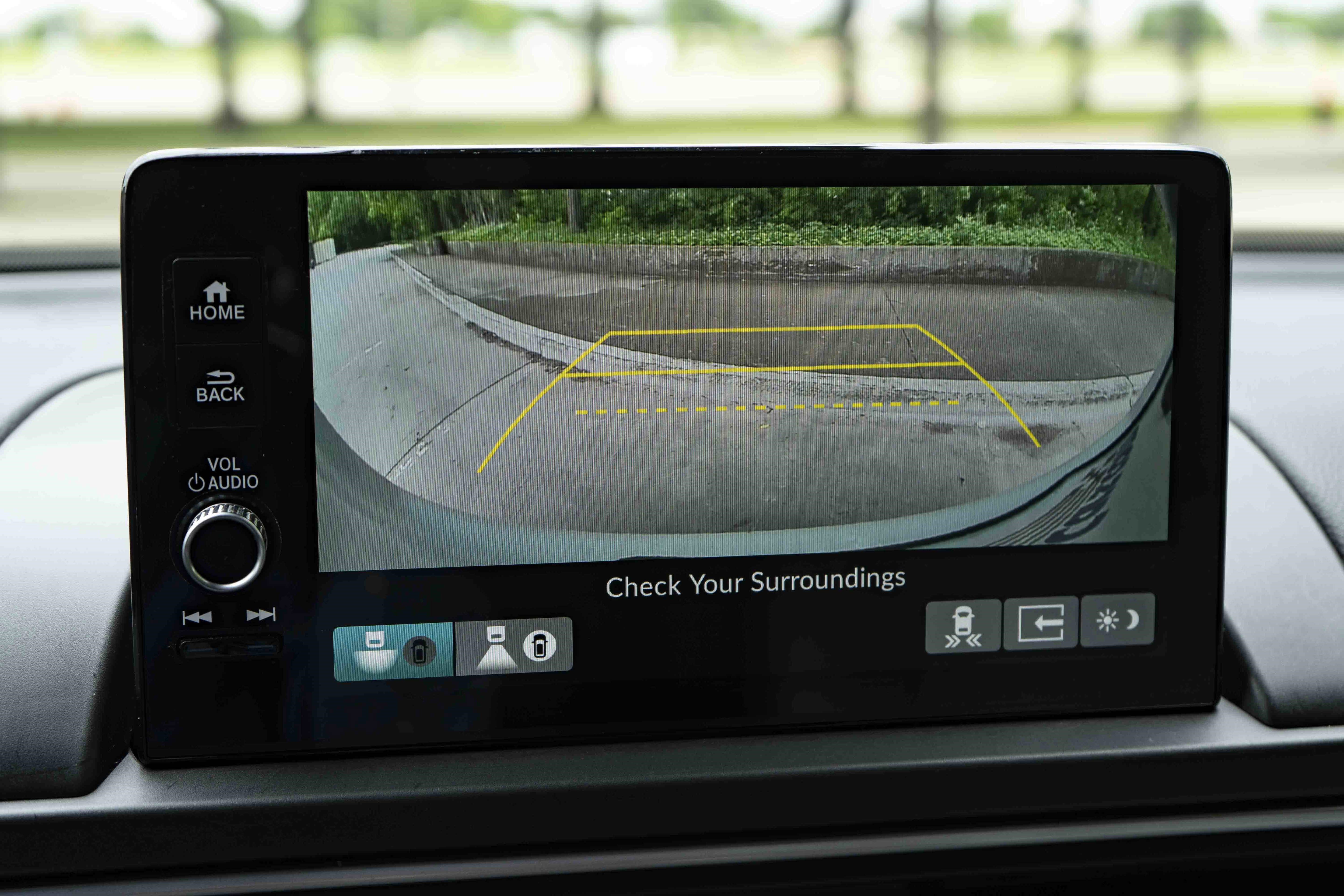 Used 2025 Honda Pilot Elite image 32