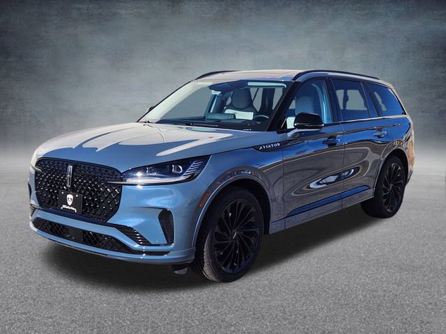 New 2026 Lincoln Aviator Reserve image 3