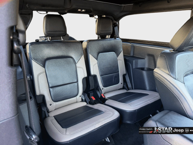 Used 2023 Ford Bronco Wildtrak AWD/4WD image 25