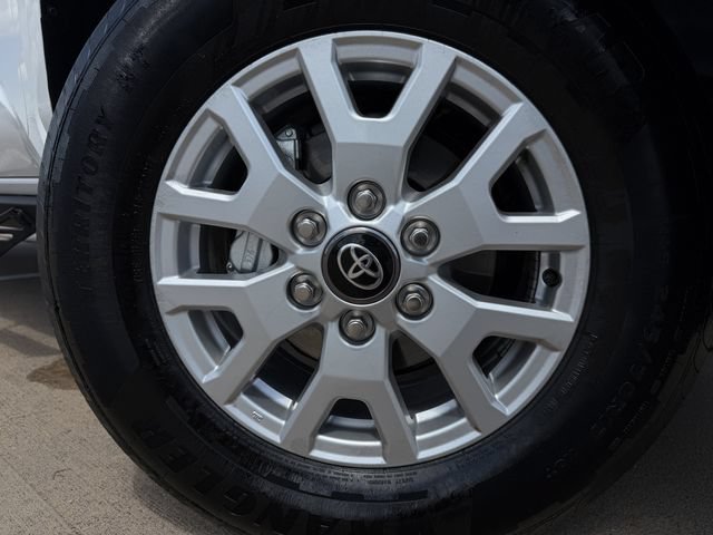 Used 2026 Toyota Tacoma SR5 RWD image 9