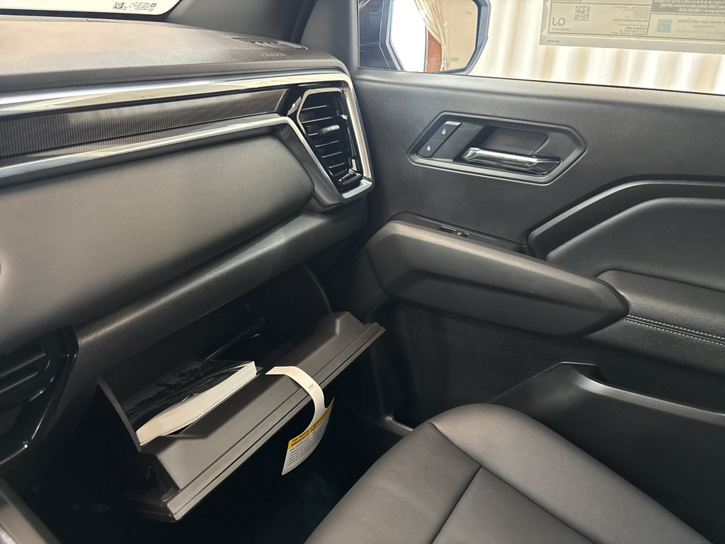 New 2026 GMC Canyon Elevation w/ Convenience Package RWD image 17