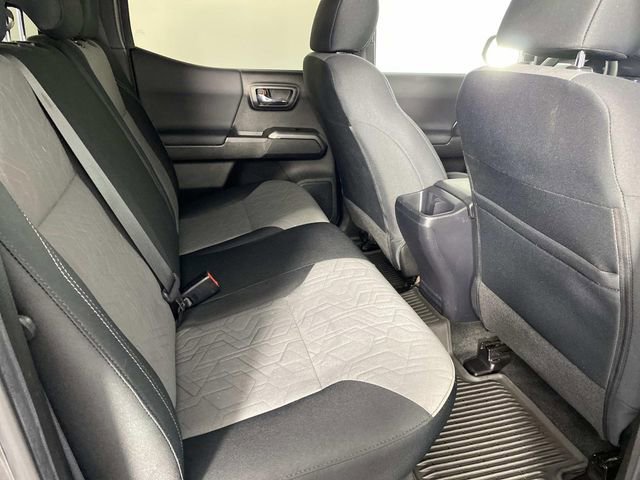 Used 2022 Toyota Tacoma TRD Sport w/ Technology Package image 11