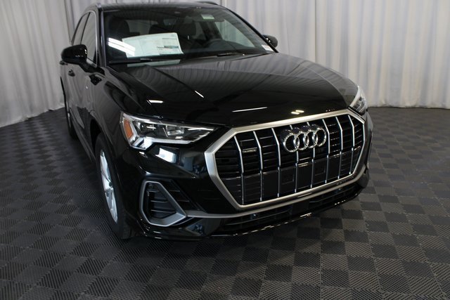 New 2025 Audi Q3 2.0T Premium image 31