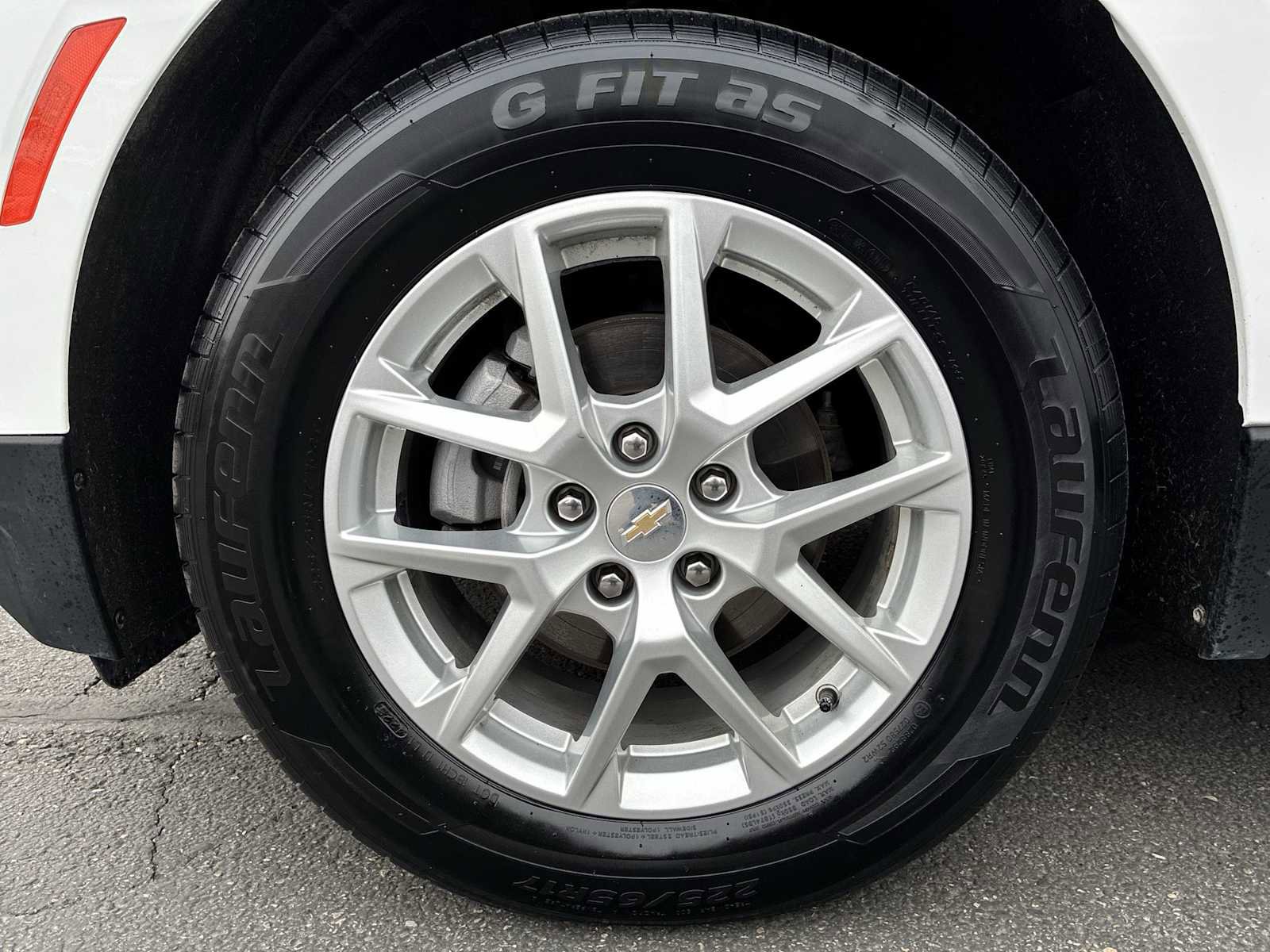Used 2024 Chevrolet Equinox LT AWD/4WD image 18