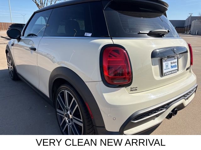 Used 2022 MINI Cooper S image 4