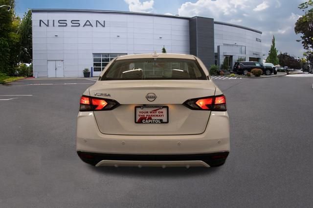 New 2025 Nissan Versa SV w/ Trunk Package image 3