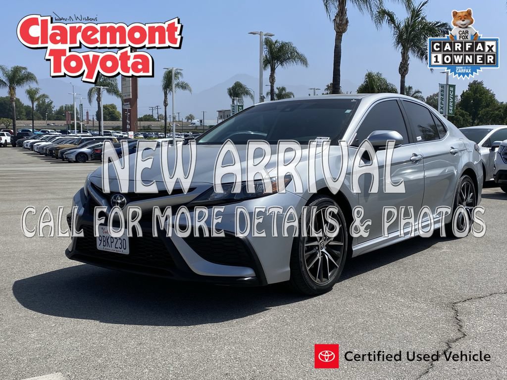 Certified 2022 Toyota Camry SE w/ Carpet Mat Package (TMS)