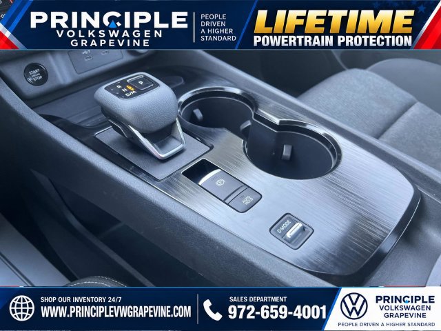 Used 2024 Nissan Rogue SV FWD image 21