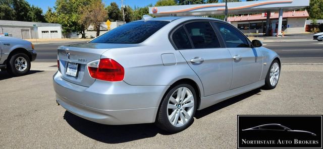 Used 2006 BMW 325i Sedan image 3