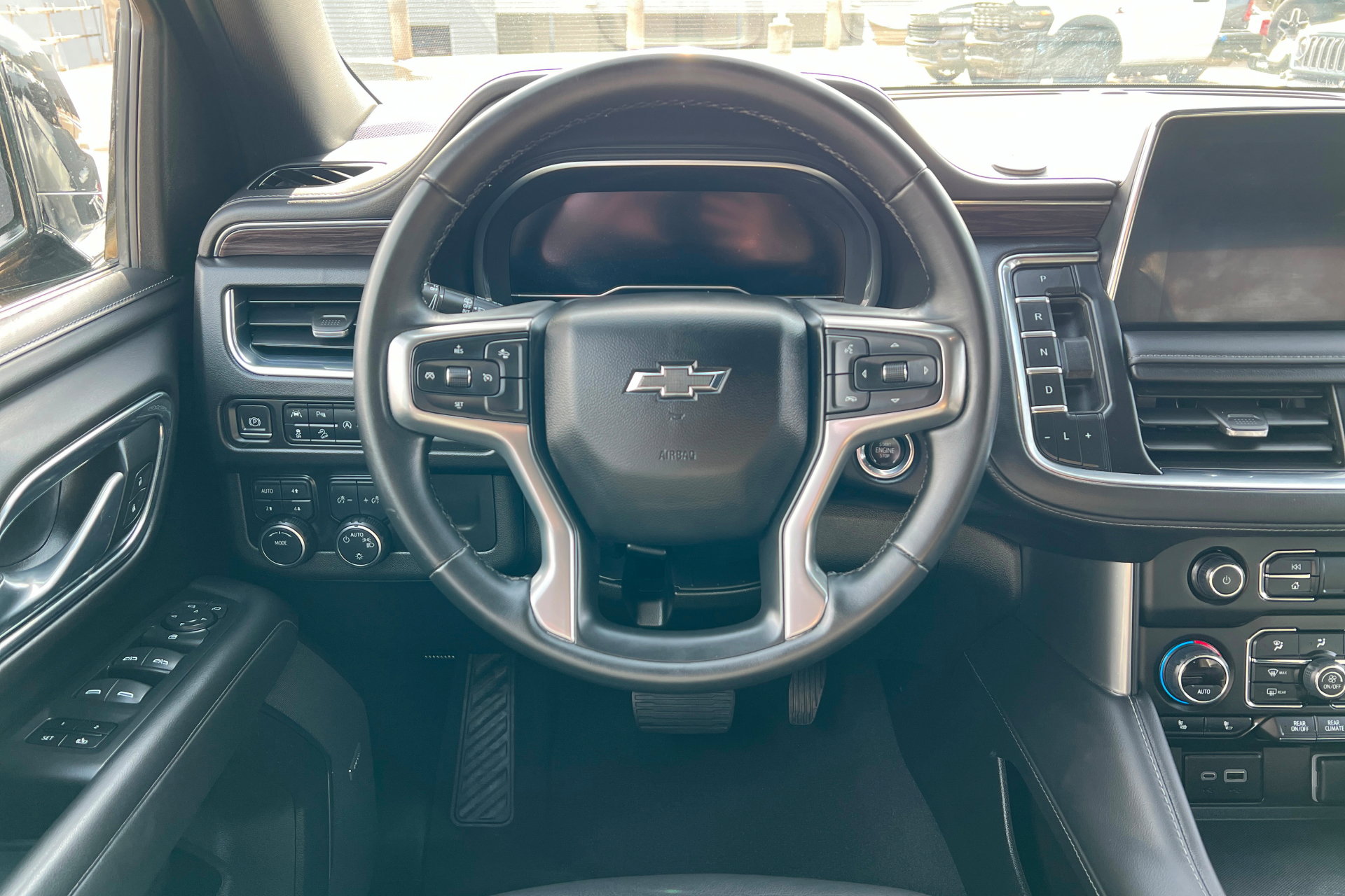 Certified 2023 Chevrolet Suburban Z71 image 13