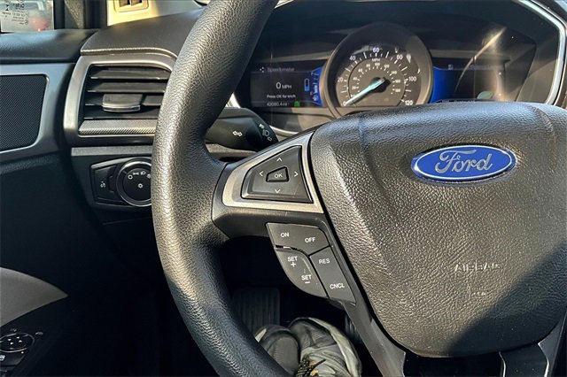 Used 2017 Ford Fusion S image 20