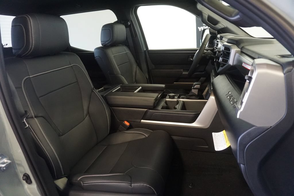 New 2026 Toyota Tundra SR5 AWD/4WD image 24