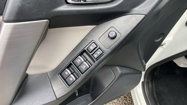 Used 2017 Subaru Forester 2.5i Limited image 15