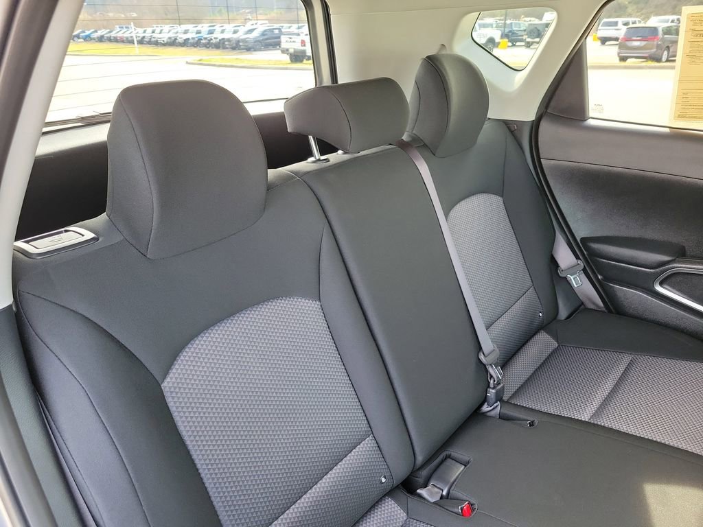 Used 2024 Kia Soul LX w/ Option Group 015 FWD image 33