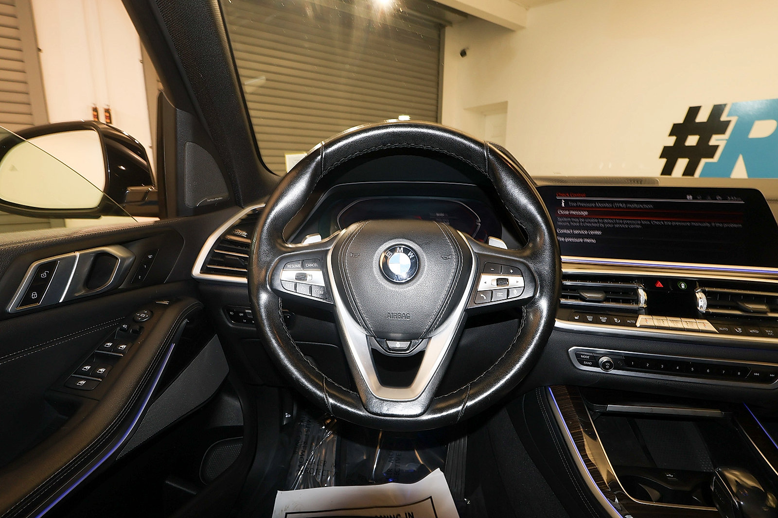 Used 2021 BMW X5 xDrive40i w/ Premium Package AWD/4WD image 22