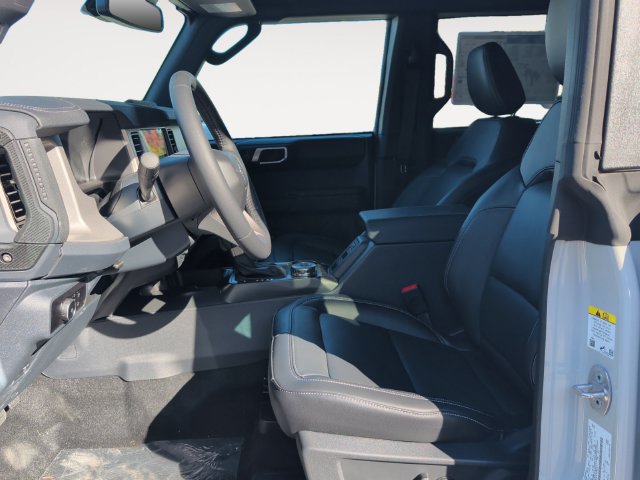 New 2026 Ford Bronco Outer Banks w/ Sasquatch Package AWD/4WD image 11